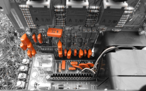 低氣壓環境下的電子元器件可靠性分析